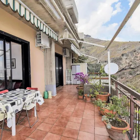 Apartment Ikebana By Interhome * Taormina