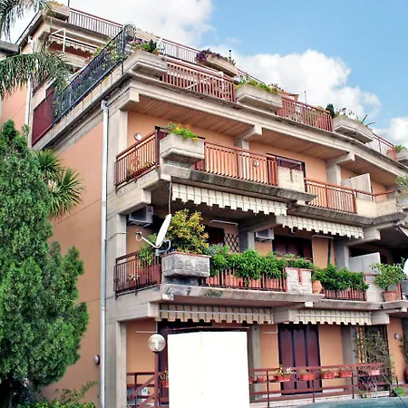 Apartment Ikebana By Interhome